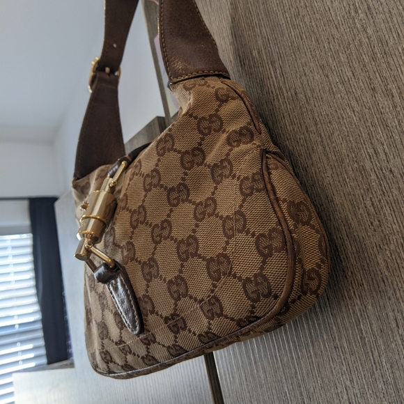 Gucci: Mini Jackie Piston 1961 Monogram Hobo Bag (RARE) - Picture 10 of 16